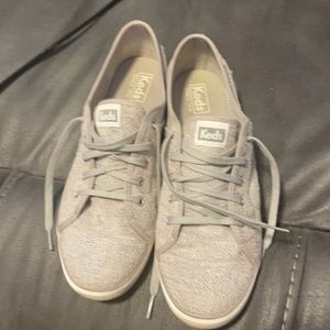 Keds Lace Up Sneakers Size 11